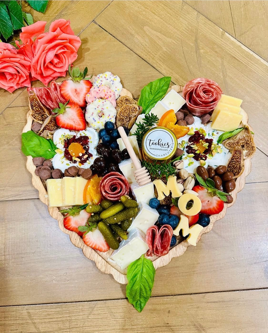 Mothers Day Heart Shaped Board